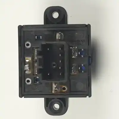 Second-hand car spare part rearview side mirror switch for kia rio (dc) a3e.a3d oem iam references 621w10090  