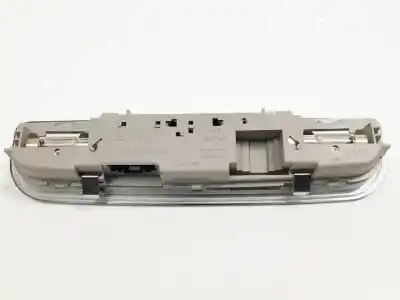 Автозапчасти б/у внутренний свет за audi a4 avant (8e) bpw ссылки oem iam 8p0947111a  