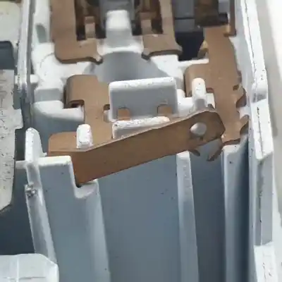 Автозапчастина б/у внутрішне світло для ford focus lim. (cb4) kkda посилання на oem iam 8a6a13k767ab  
