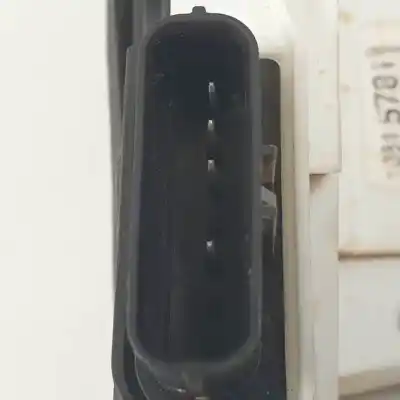 Peça sobressalente para automóvel em segunda mão fechadura da porta dianteira direita por mg zs 15s4c referências oem iam 10845781  