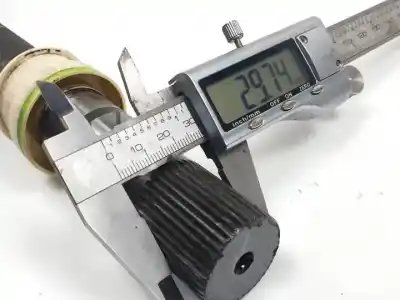 Pezzo di ricambio per auto di seconda mano trasmissione anteriore destra per renault laguna ii (bg0) m9r740 riferimenti oem iam 8200363697  