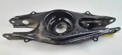 Second-hand car spare part rear left lower suspension arm for mercedes clase c (w204) berlina om646811.646811 oem iam references a2043520402