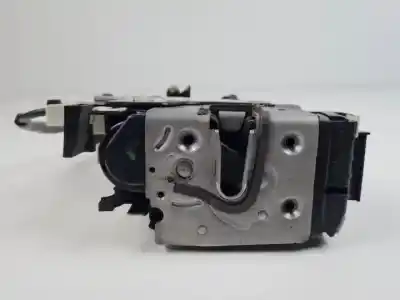 Second-hand car spare part rear right door lock for mercedes clase c (w204) berlina om646811.646811 oem iam references a2047300435