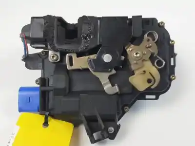 Second-hand car spare part left front door lock for skoda fabia (6y2/6y3) bme oem iam references 3b1837015am  