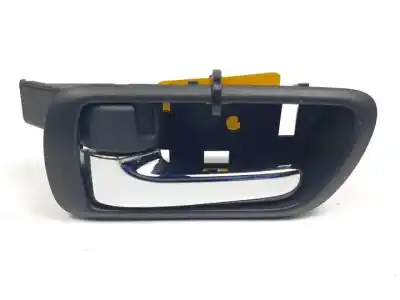 Peça sobressalente para automóvel em segunda mão puxador interior traseiro esquerdo por toyota corolla verso (r1) 1cdftv referências oem iam 692060f010