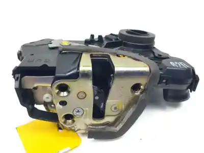 Peça sobressalente para automóvel em segunda mão fechadura da porta dianteira direita por toyota corolla verso (r1) 1cdftv referências oem iam 