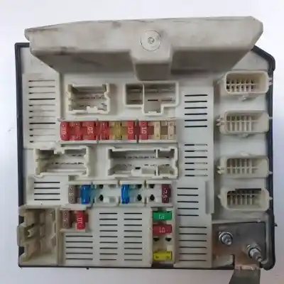 Second-hand car spare part fuse box unit for renault scénic ii (jm0/1_) 2.0 (jm05, jm0u, jm1n, jm1u, jm2v) oem iam references 8200481866j 5191580a8 