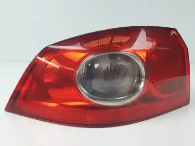 Peça sobressalente para automóvel em segunda mão farolim traseiro esquerdo por renault laguna ii (bg0) f9q674.f9qd6 referências oem iam   
