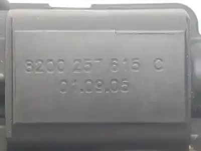 Pezzo di ricambio per auto di seconda mano baule / serratura del cancello per renault laguna ii (bg0) f9q674.f9qd6 riferimenti oem iam 8200257615c  