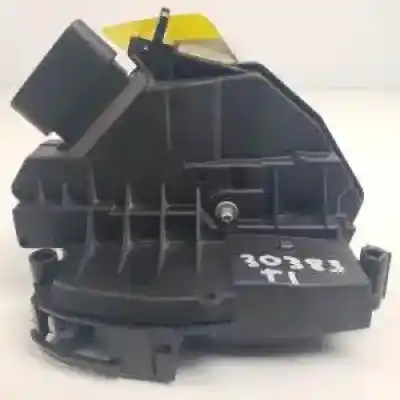 Peça sobressalente para automóvel em segunda mão fechadura da porta traseira esquerda por ford focus lim. (cb8) t1da.t1db referências oem iam bm5aa26413ac 921765102 