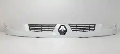 Автозапчастина б/у ПЕРЕДНЯ РЕШІТА для RENAULT KANGOO (F/KC)  Посилання на OEM IAM 8200150629A  