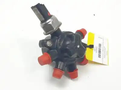 Pezzo di ricambio per auto di seconda mano Rampa Iniettori per FORD TRANSIT CONNECT (TC7) D-R3PA Riferimenti OEM IAM 4M5Q9D280DB  