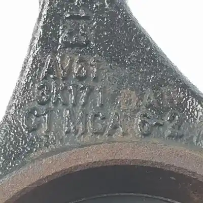 Second-hand car spare part front left knuckle for ford focus lim. (cb8) m1da oem iam references av613k171dab  