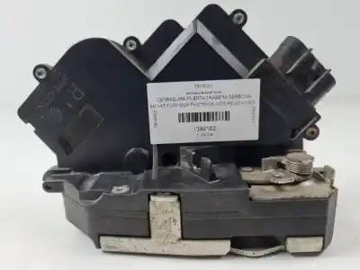 Автозапчасти б/у замок задней правой двери за smart forfour m134910 ссылки oem iam a4547300035  