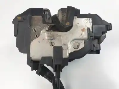 Автозапчастина б/у замок передній праві двері для renault clio iii k9k766 посилання на oem iam 300125e  