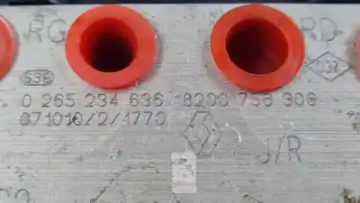 Pezzo di ricambio per auto di seconda mano abs per renault scénic ii (jm0/1_) 2.0 (jm05, jm0u, jm1n, jm1u, jm2v) riferimenti oem iam 8200756306 0265234636 0265950770 