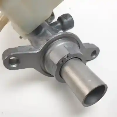 Pezzo di ricambio per auto di seconda mano pompa freni per ford focus lim. (cb8) t1da.t1db riferimenti oem iam av612140j  