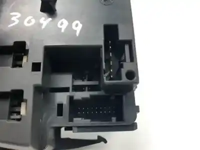 Pezzo di ricambio per auto di seconda mano comando pulito per renault modus k9k728 riferimenti oem iam 88103003  