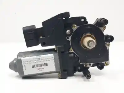 Pièce détachée automobile d'occasion MOTEUR LÈVE VITRE AVANT GAUCHE pour AUDI A3 (8L)  Références OEM IAM 119015400 959801 