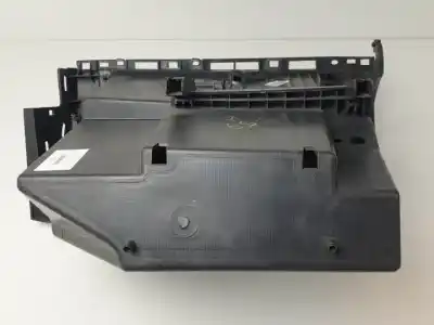 Автозапчастина б/у бардачок для renault clio iii d4f740 посилання на oem iam 8200475689  