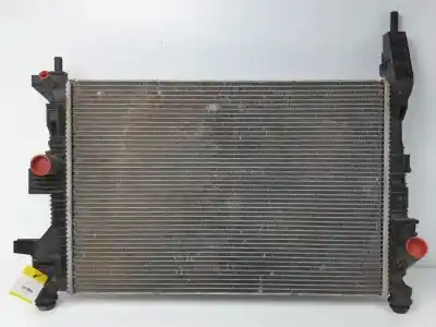Peça sobressalente para automóvel em segunda mão Radiador De água por FORD FOCUS LIM. (CB8) M1DA Referências OEM IAM CV618005VC T913931A 