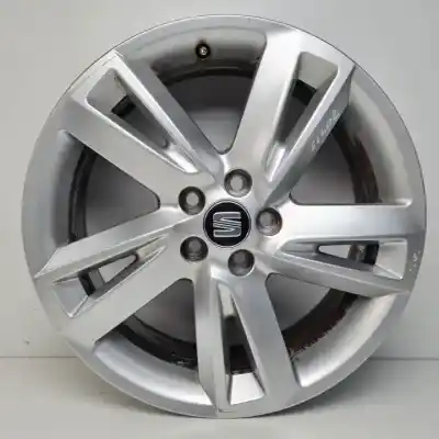 Pièce détachée automobile d'occasion JEU DE JANTES pour SEAT ARONA  Références OEM IAM 6F9601025E R17 ALUMINIO 