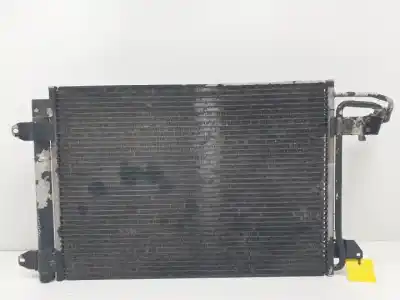 Peça sobressalente para automóvel em segunda mão condensador / radiador de ar condicionado por seat leon (1p1) bxe referências oem iam 1k0820411h 1k0820191a 