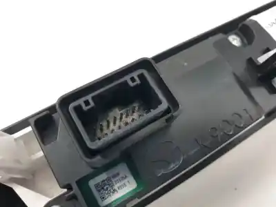 Автозапчасти б/у многофункциональный дисплей за mazda 3 berlina (bp) pexn ссылки oem iam kaaa55260a  