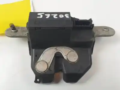 Автозапчастина б/у замок багажника / ворот для opel corsa d z12xep посилання на oem iam 55701971  