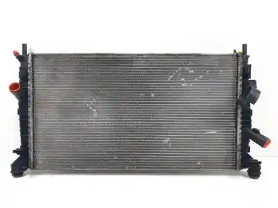 Pièce détachée automobile d'occasion RADIATEUR D'EAU pour FORD FOCUS C-MAX (CAP)  Références OEM IAM 3M5H8005TI  