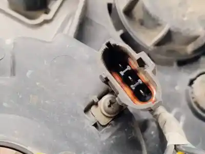 Second-hand car spare part right headlight for ssangyong rodius d/d27dt oem iam references 1080502  
