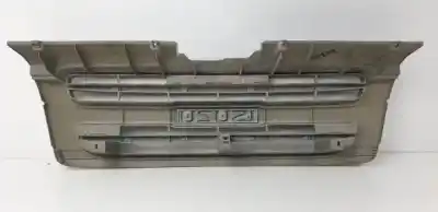 Second-hand car spare part front grille for isuzu trooper 4jg2 oem iam references   
