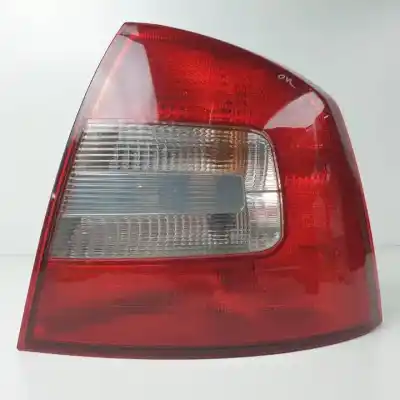 Second-hand car spare part RIGHT TAILGATE LIGHT for SKODA OCTAVIA BERLINA (1Z3)  OEM IAM references 1Z5945096B HALOGENO VP4SHX13A602B 
