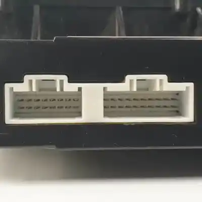 Peça sobressalente para automóvel em segunda mão comando de sofagem (chauffage / ar condicionado)  por kia sorento (bl) g4js referências oem iam 972503e300  