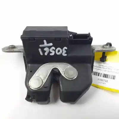 Tweedehands auto-onderdeel Kofferbak / Poortsluiting voor FIAT GRANDE PUNTO (199) 199A2000 OEM IAM-referenties 55701971  