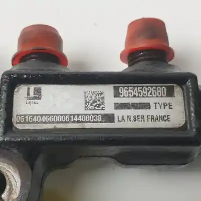Автозапчасти б/у рампа инжектора за ford focus c-max (cap) g8da.g8db.g8dd.g8de.g8df ссылки oem iam 9654592680  