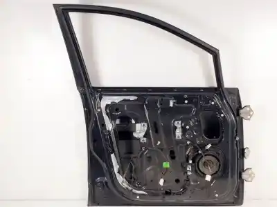 Second-hand car spare part left front door for ssangyong rodius d/d27dt oem iam references   
