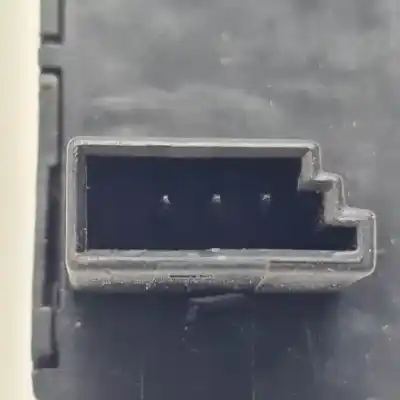 Second-hand car spare part rear right power window switch for bmw serie 1 berlina (e81/e87) m47d20. n47d20a oem iam references 6935534 15979800 