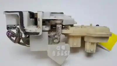 Second-hand car spare part front right door lock for honda jazz (gd1/5) l13a1 oem iam references   