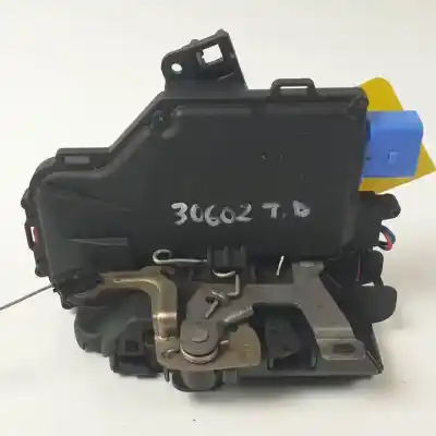 Автозапчастина б/у замок заднього правого дверя для volkswagen jetta (1k2) bkc.bls.bxe посилання на oem iam 7l0839016  