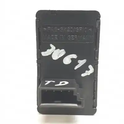 Peça sobressalente para automóvel em segunda mão botão / interruptor elevador vidro traseiro direito por bmw x3 (e83) m47n204d4.204d4.m47n2 referências oem iam 6922244 15979804 