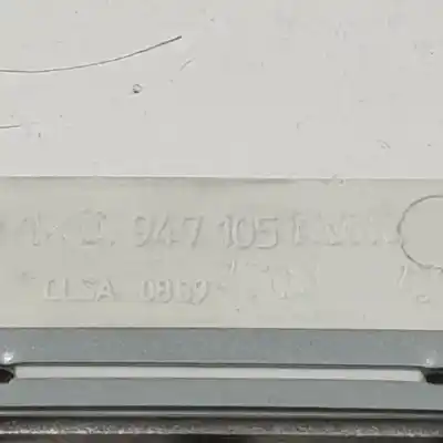 Автозапчасти б/у внутренний свет за volkswagen jetta (1k2) azv. bkd. cbda. cbdb. cjaa ссылки oem iam 1k0947105rwrc  