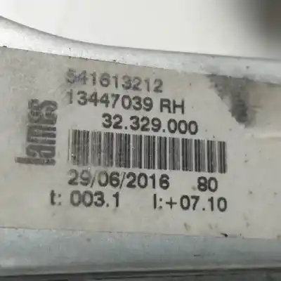 Автозапчасти б/у регулятор стекла переднего правого за opel corsa e (x15) 1.4 turbo (08, 68) ссылки oem iam 13447039  
