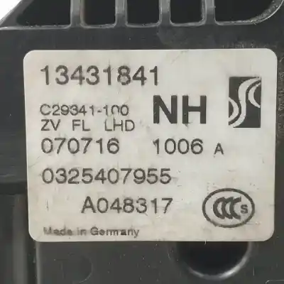 Автозапчастина б/у замок передніх дверей лівий для opel corsa e (x15) 1.4 turbo (08, 68) посилання на oem iam 13431841 c29341100 