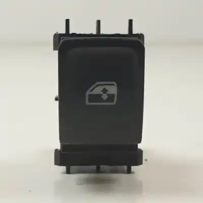 Tweedehands auto-onderdeel SCHAKELAAR RECHTS VOOR RUIT voor SEAT ARONA  OEM IAM-referenties 5G0959855P  