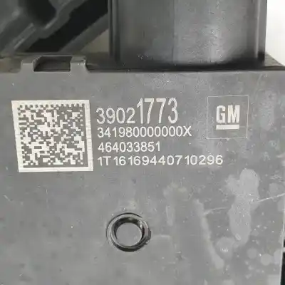 Автозапчасти б/у электрический вентилятор за opel corsa e (x15) 1.4 turbo (08, 68) ссылки oem iam 39021789 39021773 464033851 