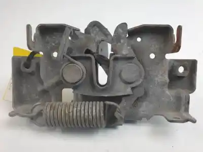 Second-hand car spare part bonnet lock for mazda 3 sedán (bk) 2.0 (bkep) oem iam references   