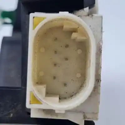 Pezzo di ricambio per auto di seconda mano serratura porta posteriore destra per land rover range rover iii (l322) 3.0 d 4x4 riferimenti oem iam fqm500180  