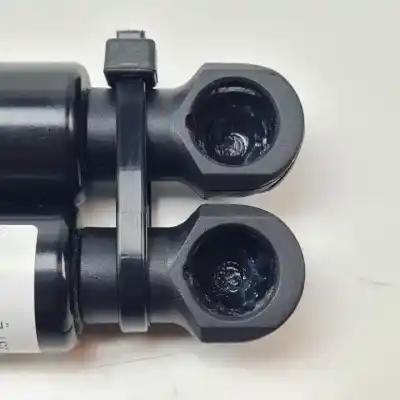 Автозапчасти б/у амортизатор капота за land rover range rover iii (l322) 3.0 d 4x4 ссылки oem iam   