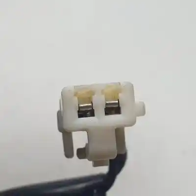 Second-hand car spare part trunk lock for mazda 3 sedán (bk) 2.0 (bkep) oem iam references    Second-hand car spare part trunk lock for mazda 3 sedán (bk) 2.0 (bkep) oem iam references